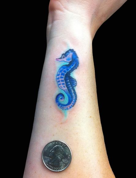 Tattoos - Tiny Seahorse - 60869